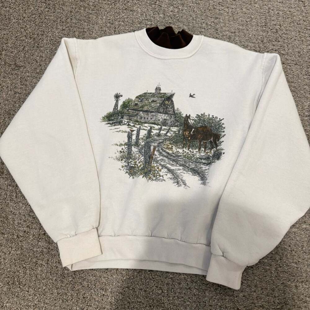 Vintage Endless Designs Graphic Sweatshirt White Farmhouse Barn Horse Scene Crew